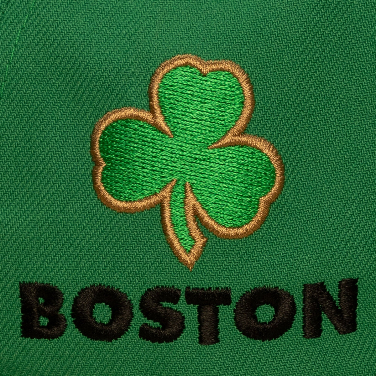Men's Boston Celtics Mitchell & Ness Kelly Green/Black In the City Pro Pinch Snapback Hat