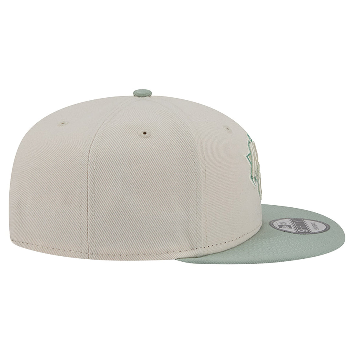 Men's New York Knicks  New Era Cream/Light Green Color Pack 9FIFTY Snapback Hat