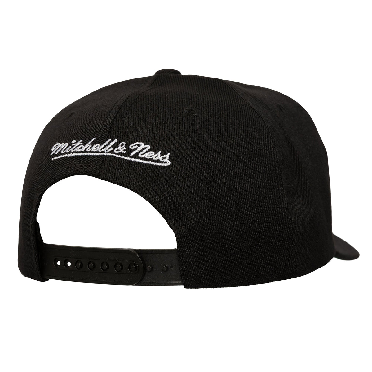 Men's Chicago Bulls  Mitchell & Ness Black Busted Logo Wordmark Wrap-Around Pro Pinch Adjustable Hat
