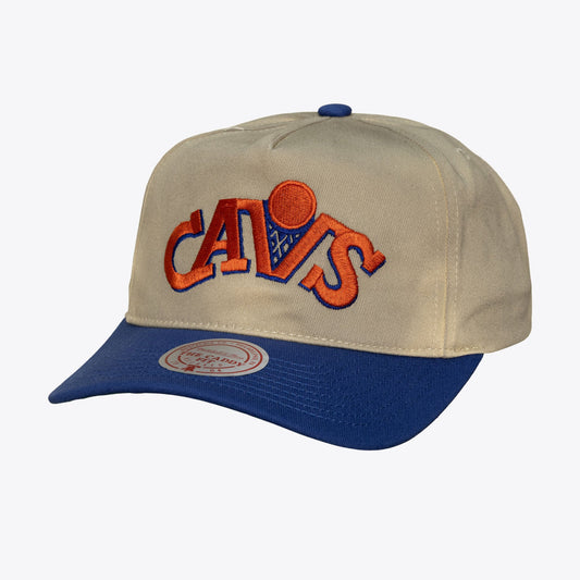 Men's Cleveland Cavaliers Mitchell & Ness Cream Hardwood Classics Retro Roots Snapback Hat
