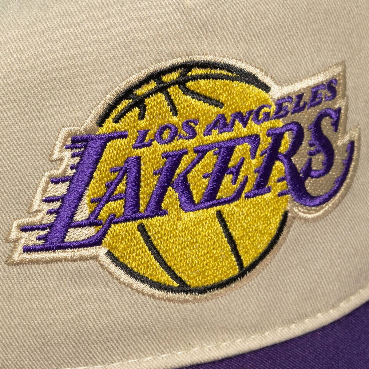 Men's Los Angeles Lakers Mitchell & Ness Cream Hardwood Classics Retro Roots Snapback Hat

