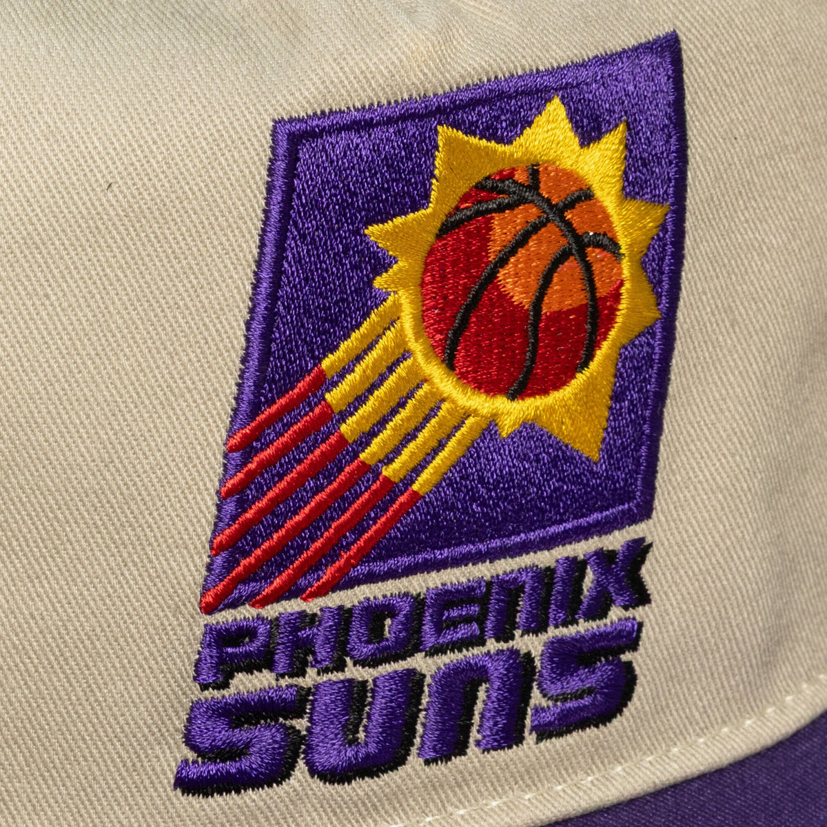 Men's Phoenix Suns Mitchell & Ness Cream Hardwood Classics Retro Roots Snapback Hat
