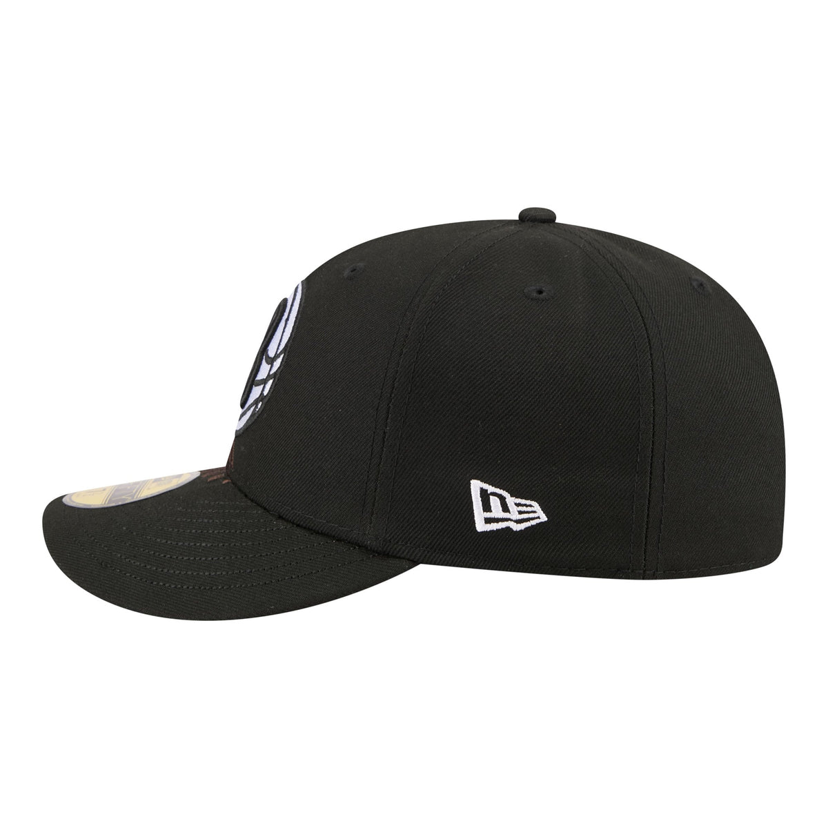 Men's Brooklyn Nets New Era Black Freedom Pre-Curved 59FIFTY Fitted Hat