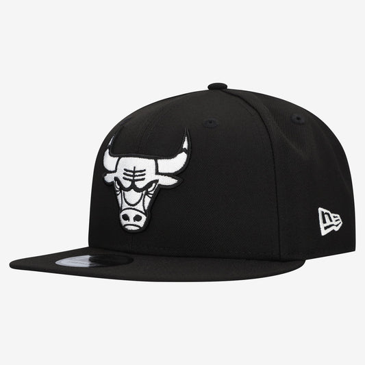 Men's Chicago Bulls  New Era Black Team 9FIFTY Snapback Hat
