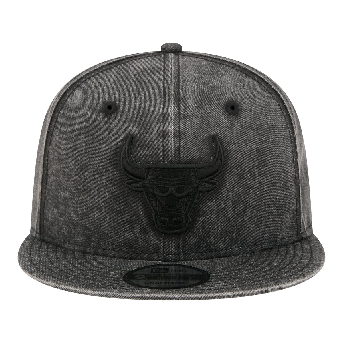 Men's Chicago Bulls  New Era Black Washed Tonal 9FIFTY Snapback Hat