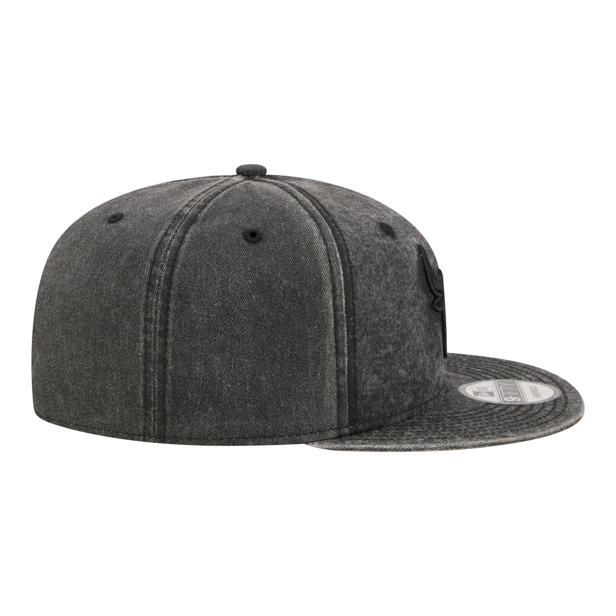 Men's Chicago Bulls  New Era Black Washed Tonal 9FIFTY Snapback Hat