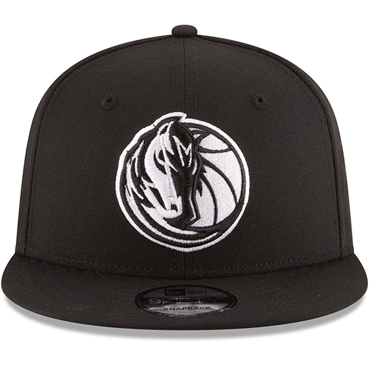 Men's Dallas Mavericks New Era Black Black & White Logo 9FIFTY Adjustable Snapback Hat