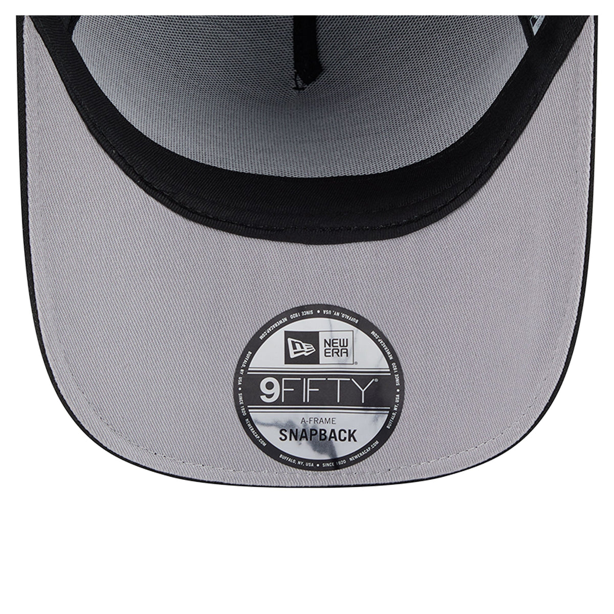 Men's Los Angeles Lakers  New Era Black Golden 9FIFTY Snapback Hat