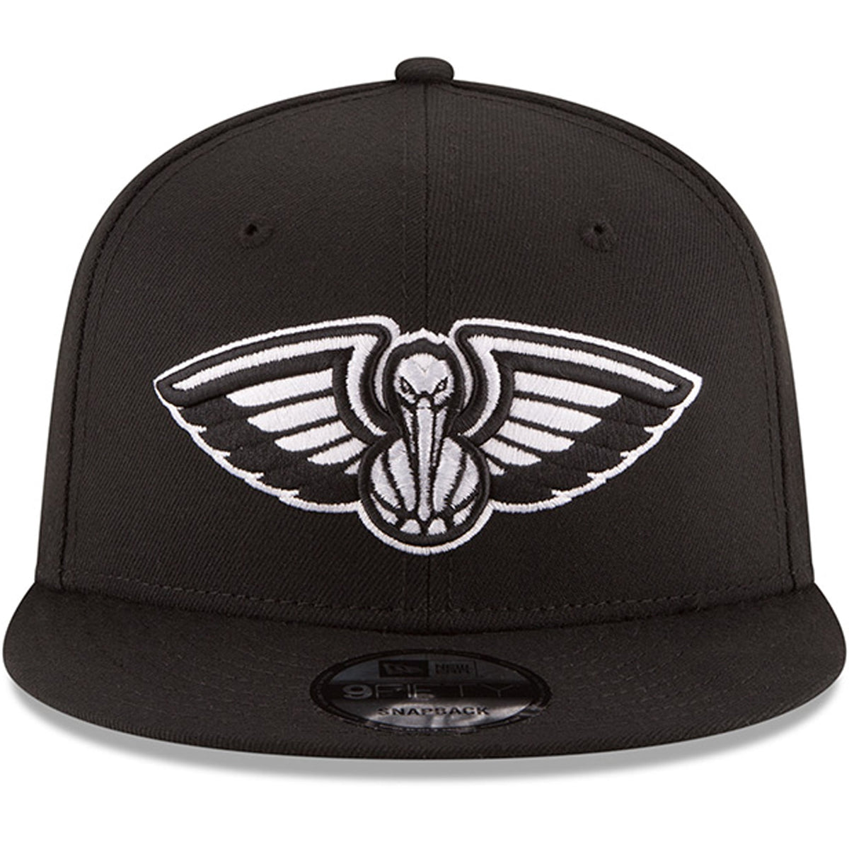 Men's New Orleans Pelicans New Era Black Black & White Logo 9FIFTY Adjustable Snapback Hat